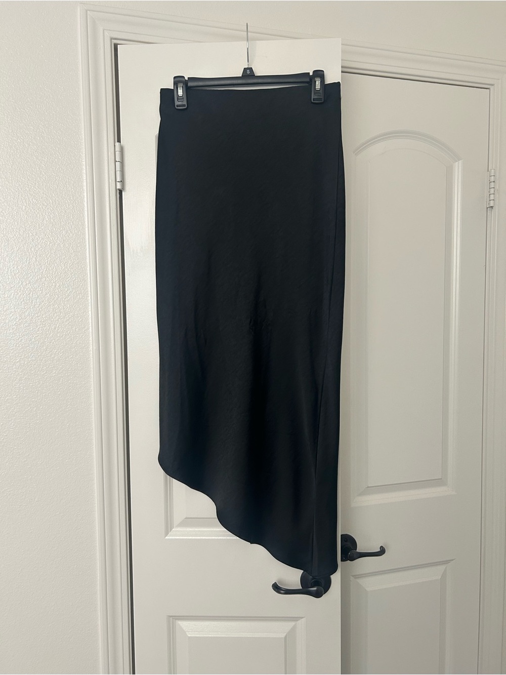 H&M Black Asymmetrical Midi Skirt - Picture 2 of 3